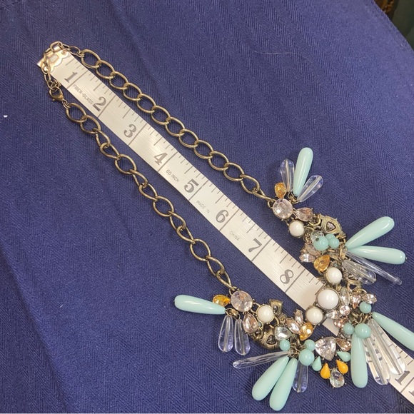 Sugarfix light green, gold, and gemstones necklace - Picture 3 of 8